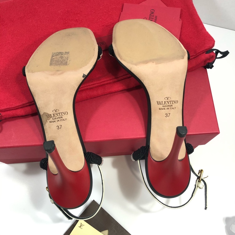 Valentino Garavani Aztec beaded heels size 37 - Picture 4 of 10
